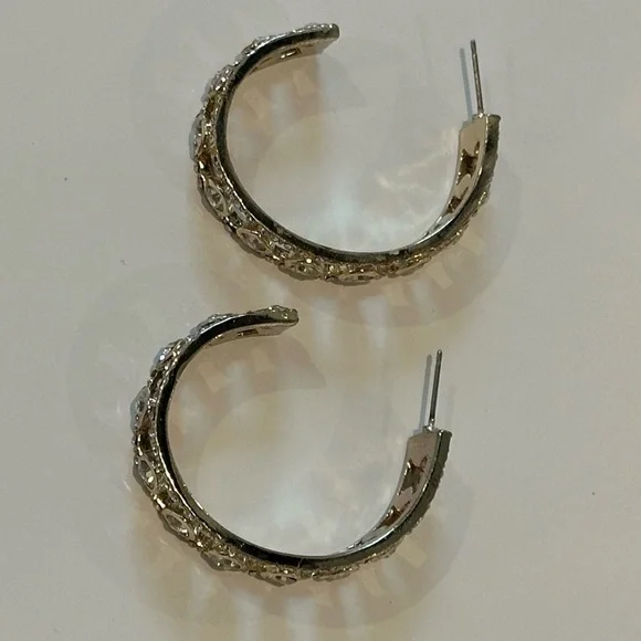 Silver-Tone Rhinestone Hoop Earrings – Open Circle Design, GUC y2k - Picture 2 of 6